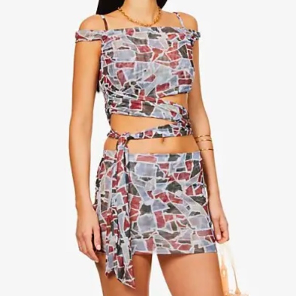 Inamorata Abstract Mosaic Mesh Wrap Top - image 5